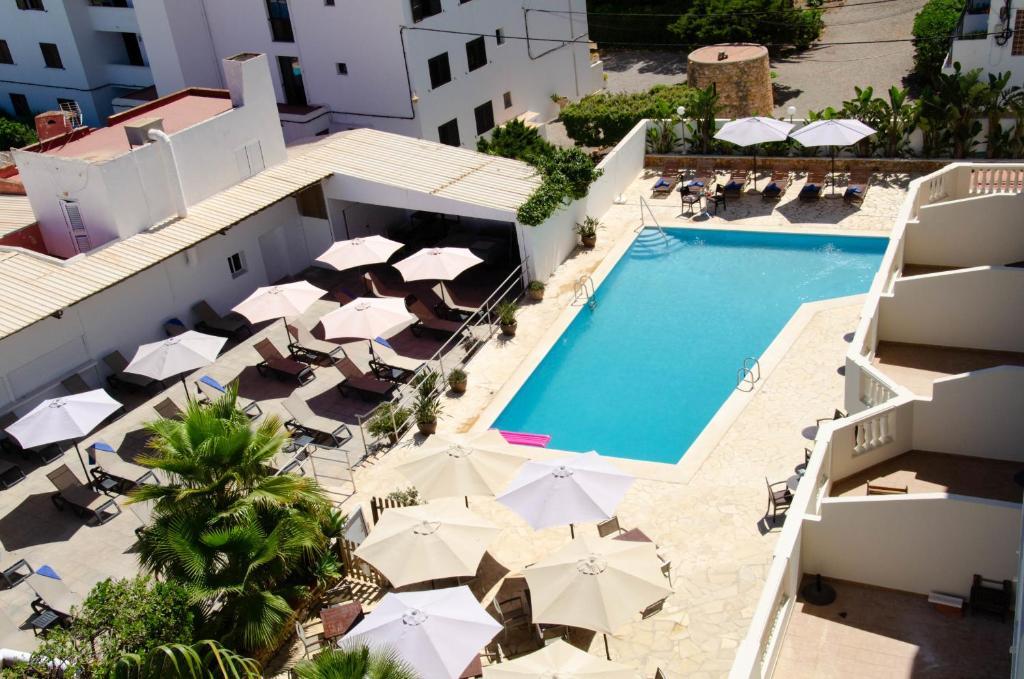 Fergus Paraiso Beach - Adults Only Ibiza Bagian luar foto